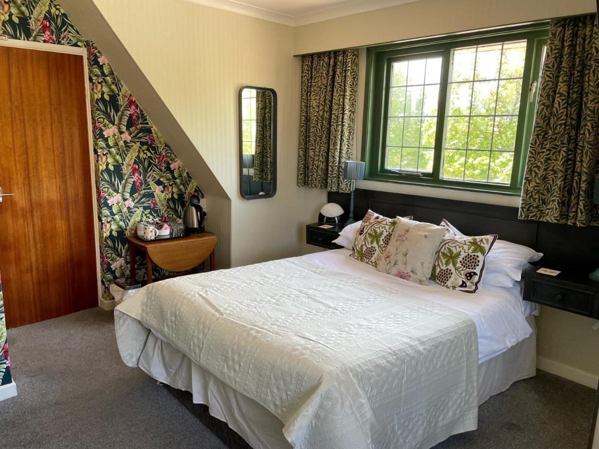 Knights Court Hotel Great Yarmouth Room photo